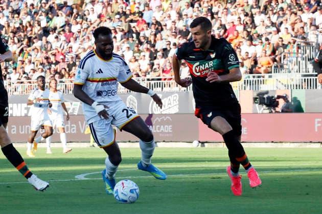 Lecce™s Lassana Coulibaly 29 during the Serie A soccer match between Venezia FC and US Lecce in the Pier Luigi Penzo Stadium di Venice,north east Italy - August 23, 2026. - Soccer  Copyright: xPaolaxGarbuio LaPressex