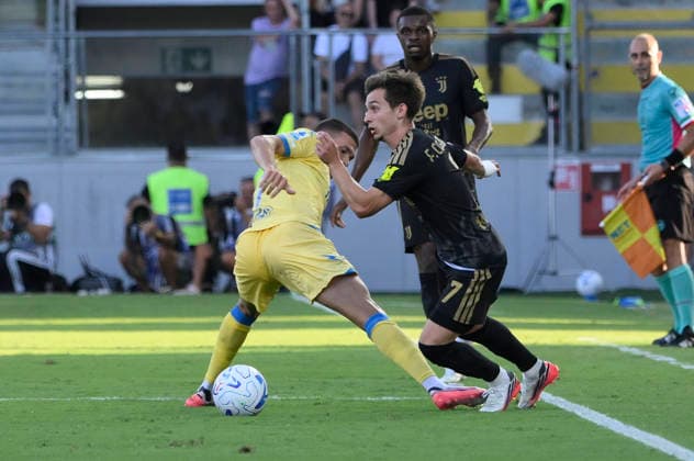 Juventus™s Francisco Conceicao in action during the Serie A soccer match between Frosinone and Juventus at the Frosinone™s Benito Stirpe stadium, center Italy - August 23, 2026 - Soccer  Copyright: xFabrizioxCorradetti LaPressex