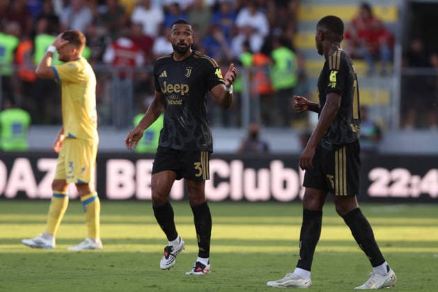 SOCCER - Serie A - Frosinone Calcio vs. Juventus FC Photo by IPA ABACAPRESS.COM87735281 - Frosinone, Italy - August 23, 2026: Gleison Bremer (defender) of Juventus FC scores a goal and celebrates with the team during the 2026–2027 Italian Serie A-Enilive Championship soccer match between Frosinone Calcio and Juventus FC at Benito Stirpe Stadium. Frosinone Italy  Copyright: xIPAxSport ABACAx