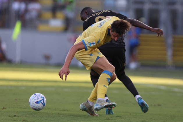 SOCCER - Serie A - Frosinone Calcio vs. Juventus FC Photo by IPA ABACAPRESS.COM87735278 - Frosinone, Italy - August 23, 2026: Giorgio Cittadini (defender) of Frosinone Calcio in action during the 2026–2027 Italian Serie A–Enilive Championship match between Frosinone Calcio and Juventus FC at Benito Stirpe Stadium. Frosinone Italy  Copyright: xIPAxSport ABACAx