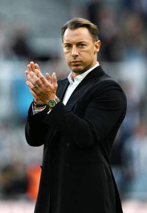 Newcastle Upon Tyne, England, 23rd August 2026. Matthias Jaissle manager of Newcastle United claps the fans during the Newcastle United vs Liverpool Premier League match at St. James Park, Newcastle Upon Tyne. Picture credit should read: Anna Gowthorpe Sportimage EDITORIAL USE ONLY. No use with unauthorised audio, video, data, fixture lists, club league logos or live services. Online in-match use limited to 120 images, no video emulation. No use in betting, games or single club league player publications. SPI_061_AG_Newcastle_Liverpool SPI-4932-0056