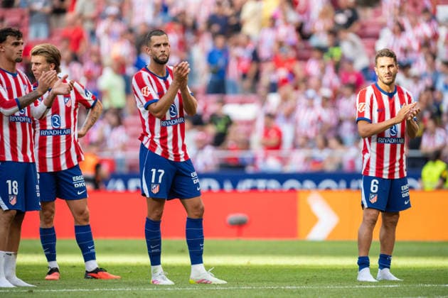 RECORD DATE NOT STATED 23rd AUgust 2026; Riyadh Air Metropolitano Stadium, Madrid, Spain, La Liga Football, Atletico Madrid versus Villareal; Atl& xe9;tico de Madrid players greet their fans after the game AdelinaxCobos