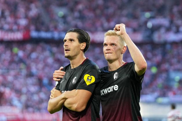 Igor Matanovic (SC Freiburg, 31) Torjubel, Emotionen, Torschuss, Abschluss, Torerfolg, Tor, Treffer, Matthias Ginter (SC Freiburg, 28) , Deutschland, Fußball, 1. Runde, DFB Pokal, 2026 2027, Fortuna Düsseldorf vs. SC Freiburg, 23.08.2026, Merkur Spiel-Arena, Düsseldorf Düsseldorf Merkur Spiel-Arena Nordrhein-Westfalen Deutschland *** Igor Matanovic, SC Freiburg, 31, goal celebration, emotions, shot on goal, finish, goal scored, goal, Matthias Ginter, SC Freiburg, 28, Germany, soccer, Round 1, DFB Cup, 2026–2027, Fortuna Düsseldorf vs. SC Freiburg, August 23, 2026, Merkur Spiel Arena, Düsseldorf, Merkur Spiel Arena, North Rhine-Westphalia, Germany Copyright: xArnexAmbergx