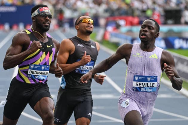 Silesia Diamond League Meeting 2026 in Chorzow CHORZOW, POLAND - AUGUST 23: Oblique Seville of Jamaica, Kenny Bednarek of the United States, and Andre De Grasse of Canada in action in the Men s 100m Final at the Silesia Diamond League meeting of the 2026 Wanda Diamond League circuit at Silesian Stadium on August 23, 2026 in Chorzow, Poland. Seville won the race, setting a new meeting record of 9.83 seconds. Stringer Anadolu Chorzow Poland. Editorial use only. Please get in touch for any other usage.  Copyright: x2026xAnadoluxStringerx