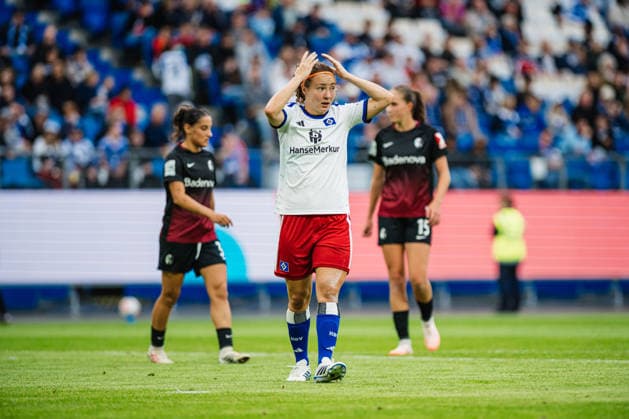 Google Pixel Frauen-Bundesliga: Hamburger SV vs. SC Freiburg, 23.08.2026 Melanie Brunnthaler (Hamburger SV, 11); Fußball, Google Pixel Frauen-Bundesliga, 1. Spieltag: Hamburger SV vs. SC Freiburg am 23.08.2026 im Volksparkstadion, Hamburg DFB REGULATIONS PROHIBIT ANY USE OF PHOTOGRAPHS AS IMAGE SEQUENCES AND OR QUASI-VIDEO. *** Google Pixel Women s Bundesliga: Hamburger SV vs. SC Freiburg, August 23, 2026; Melanie Brunnthaler, Hamburger SV; 11 Soccer; Google Pixel Women s Bundesliga; Matchday 1: Hamburger SV vs. SC Freiburg on August 23, 2026, at the Volksparkstadion, Hamburg. DFB regulations prohibit any use of photographs as image sequences and or quasi-video. Copyright: xBEAUTIFULxSPORTS Tonhäuserx