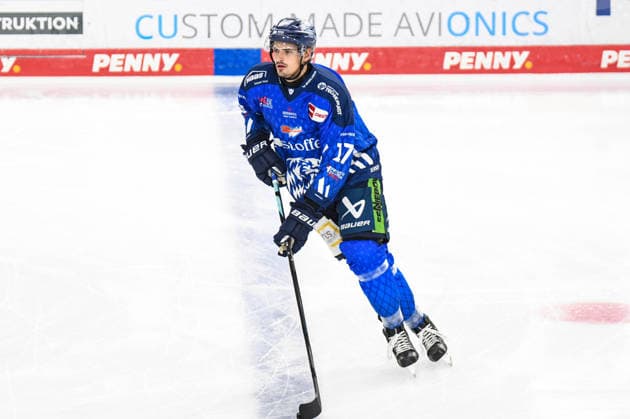 Straubing Tigers vs. Grizzlys Wolfsburg, Eishockey, Deutsche Eishockey Liga, Penny DEL, Vorbereitungsspiel, Gaeuboden Cup, Saison 2026 2027 am 23.08.2026 Adrian Klein (Straubing Tigers), Eishockey Herren, Deutsche Eishockey Liga, Penny DEL, Vorbereitungsspiel, Gaeuboden Cup, Saison 2026 2027 am 23.08.2026 im Eisstadion am Pulverturm, Straubing Tigers (blau) gegen Grizzlys Wolfsburg (beige) *** Straubing Tigers vs. Grizzlys Wolfsburg, Ice Hockey, German Ice Hockey League, Penny DEL, Preseason Game, Gaeuboden Cup, 2026–2027 Season on August 23, 2026, Adrian Klein, Straubing Tigers, Men s Ice Hockey, German Ice Hockey League, Penny DEL, Preseason Game, Gaeuboden Cup, 2026–2027 Season on August 23, 2026, at the Eisstadion am Pulverturm, Straubing Tigers (blue) vs. Grizzlys Wolfsburg (beige)