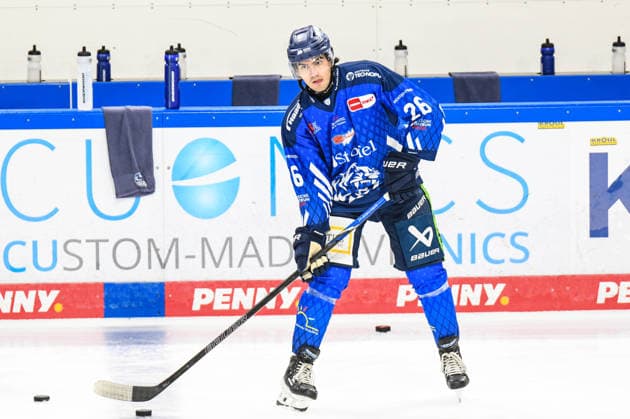 Straubing Tigers vs. Grizzlys Wolfsburg, Eishockey, Deutsche Eishockey Liga, Penny DEL, Vorbereitungsspiel, Gaeuboden Cup, Saison 2026 2027 am 23.08.2026 Moritz Kukuk (Straubing Tigers), Eishockey Herren, Deutsche Eishockey Liga, Penny DEL, Vorbereitungsspiel, Gaeuboden Cup, Saison 2026 2027 am 23.08.2026 im Eisstadion am Pulverturm, Straubing Tigers (blau) gegen Grizzlys Wolfsburg (beige) *** Straubing Tigers vs. Grizzlys Wolfsburg, Ice Hockey, German Ice Hockey League, Penny DEL, Preseason Game, Gaeuboden Cup, 2026–2027 Season on August 23, 2026, Moritz Kukuk, Straubing Tigers, Men’s Ice Hockey, German Ice Hockey League, Penny DEL, Preseason Game, Gaeuboden Cup, 2026–2027 Season on August 23, 2026, at the Eisstadion am Pulverturm, Straubing Tigers (blue) vs. Grizzlys Wolfsburg (beige)