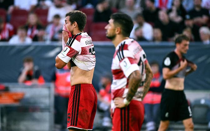 Düsseldorf, Germany, DFB Cup, 1. Round, Merkur-Spiel-Arena Düsseldorf, Fortuna Düsseldorf vs SC Freiburg 1:5; Tim Oberdorf (F95), Matthias Zimmermann (F95) disappointed after the match. Disappointment, Frustration, Action. *** Düsseldorf, Germany, DFB Cup, 1st Round, Merkur Spiel Arena Düsseldorf, Fortuna Düsseldorf vs. SC Freiburg 1-5; Tim Oberdorf (F95) and Matthias Zimmermann (F95) were disappointed after the match. Disappointment, Frustration, Action