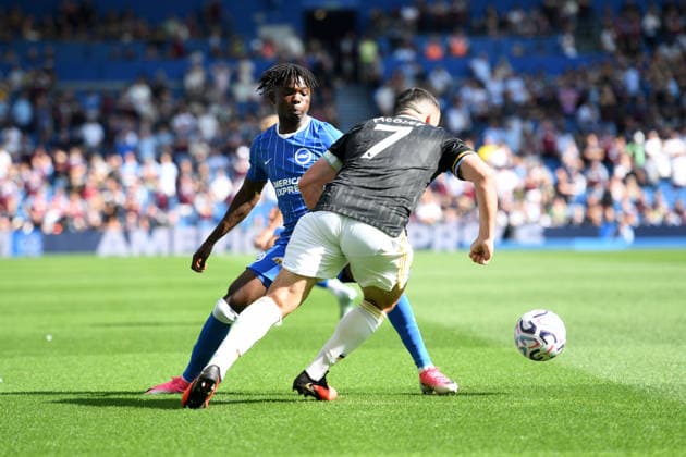 Brighton and Hove Albion v Aston Villa, Premier League Zadok Yohanna Forward of Brighton and Hove Albion and John McGinn Midfielder of Aston Villa in action during the Premier League match between Brighton and Hove Albion and Aston Villa at the American Express Stadium, Brighton and Hove, UK on 23 August 2026. Brighton and Hove American Express Stadium East Sussex UK Editorial use only DataCo restrictions apply See www.football-dataco.com , Copyright: xJeffxMoodx PSI-24737-0122