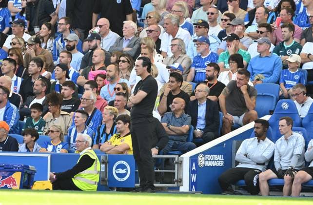 Aston Villa head coach Unai Emery on the touchline during the Premier League match between Brighton and Hove Albion and Aston Villa at the American Express Stadium, Brighton UK - Sunday 23rd August 2026 Brighton v Aston Villa Premier League Football, Amex Stadium, Sussex, UK - 23 Aug 2026Brighton Amex Stadium Sussex United Kingdom EDITORIAL USE ONLY No use with unauthorised audio, video, data, fixture lists, club league logos or live services. Online in-match use limited to 120 images, no video emulation. No use in betting, games or single club league player publications. . No mer  Copyright: xLizxFinlayson TPI Shutterstockx 17113558bg