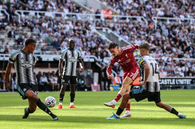 Newcastle United v Liverpool - Premier League 2026 27 Florian Wirtz of Liverpool takes a shot on goal during the Premier League match between Newcastle United and Liverpool at St. James s Park in Newcastle, United Kingdom, on August 23, 2026. Newcastle Tyne and Wear United Kingdom  Copyright: xNewsxImagesx originalFilename:cosgrove-premierl260823_npFhC.jpg