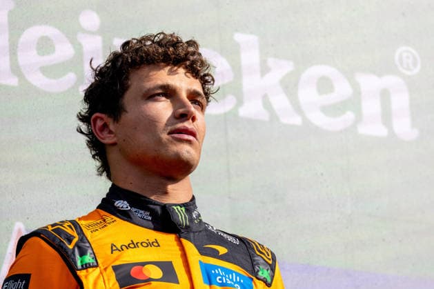 August 23, 2026, Zandvoort, North Holland, Nederland: Lando Norris (GBR McLaren) on the podium during the Formula 1 Dutch Grand Prix 2026. Zandvoort Nederland - ZUMAl234 20260823_znp_l234_044 Copyright: xGabrielxLopezx