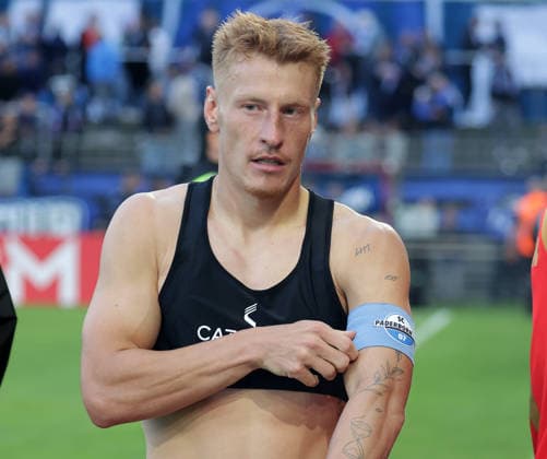 Laurin Curda (SC Paderborn 07) Fussball, Saison 2026 2027, Maenner, Herren, DFB Pokal, 1. Hauptrunde, Stadion Lohmuehle, Phoenix Luebeck gegen SC Paderborn, 2-4 DFL REGULATIONS PROHIBIT ANY USE OF PHOTOGRAPHS AS IMAGE SEQUENCES AND OR QUASI-VIDEO. *** Laurin Curda, SC Paderborn 07 Soccer, 2026–2027 Season, Men’s, DFB Cup, 1st Round, Lohmühle Stadium, Phoenix Lübeck vs. SC Paderborn, 2 4 DFL REGULATIONS PROHIBIT ANY USE OF PHOTOGRAPHS AS IMAGE SEQUENCES AND OR QUASI-VIDEO