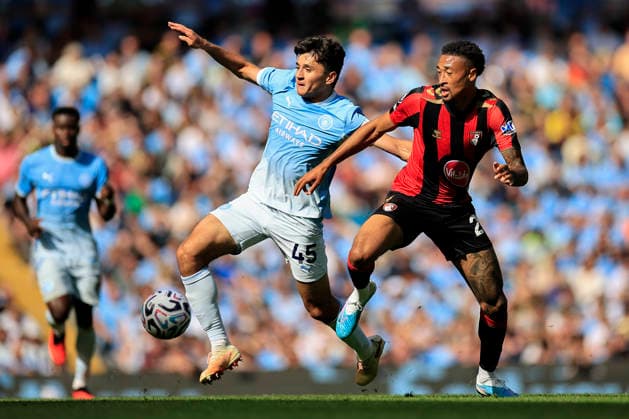Manchester City v Bournemouth, Premier League Abdukodir Khusanov (45) of Manchester City and Daniel Jebbison (29) of Bournemouth challenge for the ball during the Premier League match between Manchester City and Bournemouth at the Etihad Stadium, Manchester, UK on 23 August 2026. Manchester Etihad Stadium Manchester UK Editorial use only DataCo restrictions apply See www.football-dataco.com , Copyright: xConorxMolloyx PSI-24721-0186