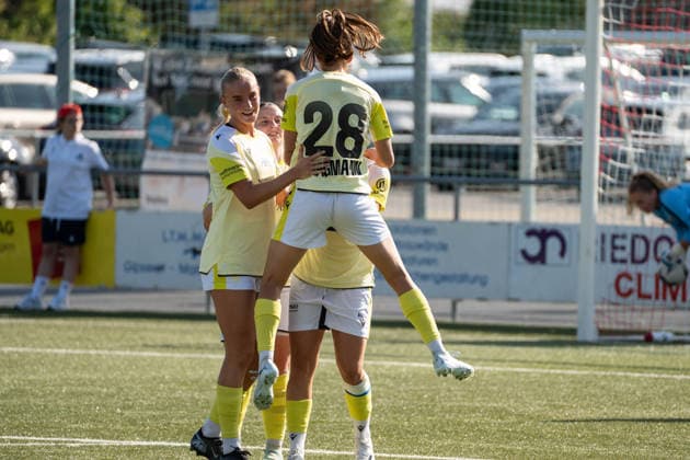 DÜDINGEN, FRIBOURG - AUGUST 23: Players of FC Basel 1893, including Anna Krog and Elea Hagmann, celebrate during the AXA Women’s Swiss Cup match between SC Düdingen and FC Basel 1893 at FKB Stadion Birchhölzli on August 23, 2026 in Düdingen, Fribourg, Switzerland.  Copyright: xLivioxBaeriswylx xSPPx Sportspressphoto_SPR213785
