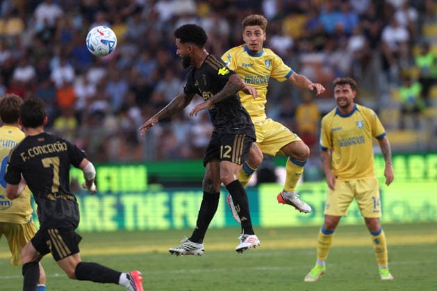 SOCCER - Serie A - Frosinone Calcio vs. Juventus FC Photo by IPA ABACAPRESS.COM87736166 - Frosinone, Italy - August 23, 2026: Douglas Luiz (midfielder) of Juventus FC and Francesco Gelli (midfielder) of Frosinone Calcio in action during the 2026–2027 Italian Serie A—Enilive Championship soccer match between Frosinone Calcio and Juventus FC at Benito Stirpe Stadium. Frosinone Italy  Copyright: xIPAxSport ABACAx