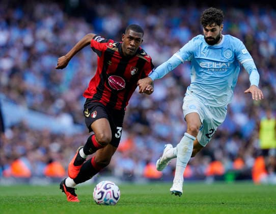 Manchester, England, 23rd August 2026. Rayan of AFC Bournemouth (L) is challenged by JoÅ¡ko Gvardiol of Manchester City during the Manchester City vs AFC Bournemouth Premier League match at the Etihad Stadium, Manchester. Picture credit should read: Andrew Yates Sportimage EDITORIAL USE ONLY. No use with unauthorised audio, video, data, fixture lists, club league logos or live services. Online in-match use limited to 120 images, no video emulation. No use in betting, games or single club league player publications. SPI_096_AY_Man_City_Bournemouth SPI-4930-0094