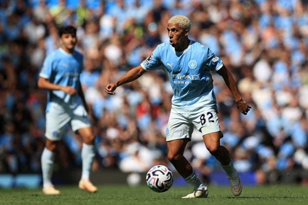 23rd August 2026; Etihad Stadium, Manchester, Lancashire, England; Premier League Football, Manchester City versus AFC Bournemouth; Rico Lewis of Manchester City runs with the ball DavidxBlunsden