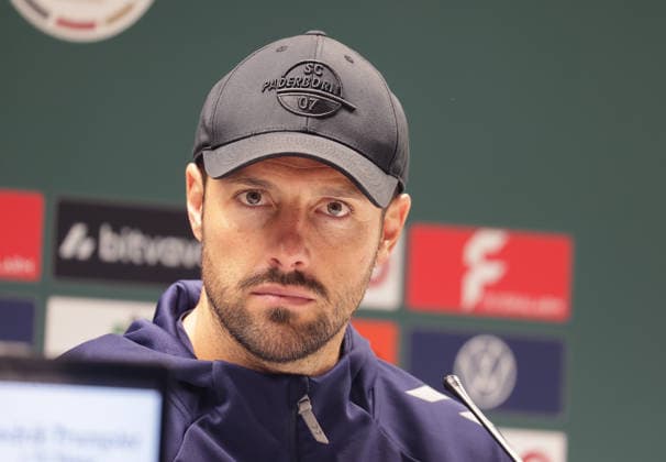 Chefcoach Ralf Kettemann (SC Paderborn 07) Fussball, Saison 2026 2027, Maenner, Herren, DFB Pokal, 1. Hauptrunde, Stadion Lohmuehle, Phoenix Luebeck gegen SC Paderborn, 2-4 DFL REGULATIONS PROHIBIT ANY USE OF PHOTOGRAPHS AS IMAGE SEQUENCES AND OR QUASI-VIDEO. *** Head Coach Ralf Kettemann, SC Paderborn 07 Soccer, 2026–2027 Season, Men, Men’s, DFB Cup, 1st Round, Lohmühle Stadium, Phoenix Lübeck vs. SC Paderborn, 2 4 DFL REGULATIONS PROHIBIT ANY USE OF PHOTOGRAPHS AS IMAGE SEQUENCES AND OR QUASI-VIDEO