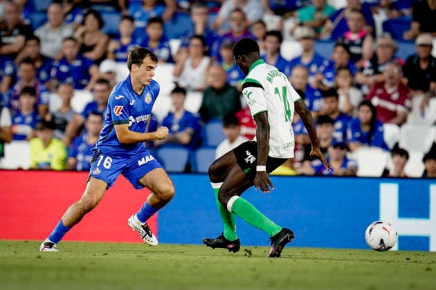 August 23, 2026, Getafe, Madrid, Spain: Francho Serrano of Getafe CF in action during the Spanish League, LaLiga EA Sports, football match played between Getafe CF and Real Racing Club de Santander at Coliseum de Getafe stadium on August 23, 2026, in Getafe, Madrid, Spain. Getafe CF V Real Racing Club De Santander - LaLiga EA Sports  - ZUMAa181 20260823_zaa_a181_143 Copyright: xAngelxPerezxMecax