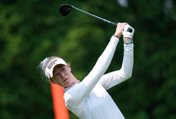 August 23, 2026, Edmonton, Ab, CANADA: Nelly Korda, of the U.S., hits her tee shot on the fourth hole during the final round at the LPGA, Golf Damen CPKC Canadian Women s Open golf tournament, in Edmonton, on Sunday, Aug. 23, 2026. Canada News - August 23, 2026  - ZUMAc35_ 20260823_zaf_c35_015 Copyright: xDarrylxDyckx