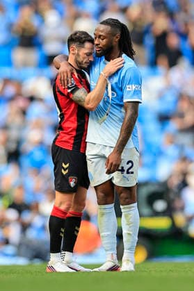 Manchester City v Bournemouth, Premier League Adam Smith (15) of Bournemouth and Antione Semenyo (42) of Manchester City at the end of the Premier League match between Manchester City and Bournemouth at the Etihad Stadium, Manchester, UK on 23 August 2026. Manchester Etihad Stadium Manchester UK Editorial use only DataCo restrictions apply See www.football-dataco.com , Copyright: xConorxMolloyx PSI-24721-0203