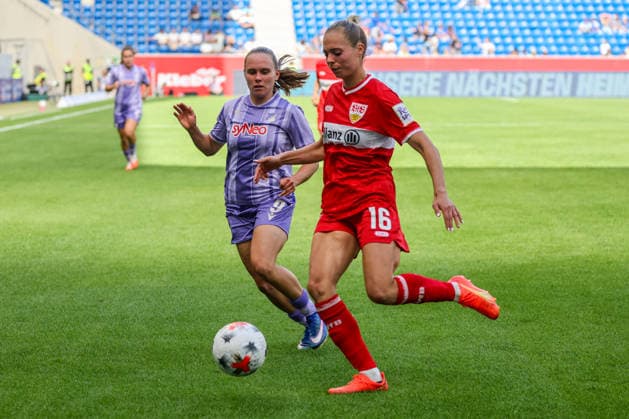 Marie Steiner (TSG 1899 Hoffenheim, 9), Janina Hechler (VfB Stuttgart, 16) Fussball: Google Pixel Frauen-Bundesliga, 1. Spieltag, TSG 1899 Hoffenheim vs. VfB Stuttgart am 23.08.2026 in Sinsheim (SNP Arena), Deutschland Sinsheim SNP Arena Deutschland *** Marie Steiner, TSG 1899 Hoffenheim, 9; Janina Hechler, VfB Stuttgart, 16; Soccer; Google Pixel; Women s Bundesliga; Matchday 1, TSG 1899 Hoffenheim vs. VfB Stuttgart on August 23, 2026, at Sinsheim SNP Arena, Germany Sinsheim SNP Arena, Germany Copyright: xFranzxReindelx