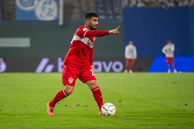 Rostock, Deutschland 21. August 2026: DFB-Pokal - 2026 2027 - 1. Runde - FC Hansa Rostock gegen VfB Stuttgart Im Bild: Deniz Undav (VfB Stuttgart) DFB DFL regulations prohibit any use of photographs as image sequences and or quasi-video *** Rostock, Germany, August 21, 2026; 2026–2027 DFB Cup, First Round: FC Hansa Rostock vs. VfB Stuttgart. Pictured: Deniz Undav of VfB Stuttgart. DFB and DFL regulations prohibit any use of photographs as image sequences and or quasi-video. Copyright: xFotostandx xVoelkerx