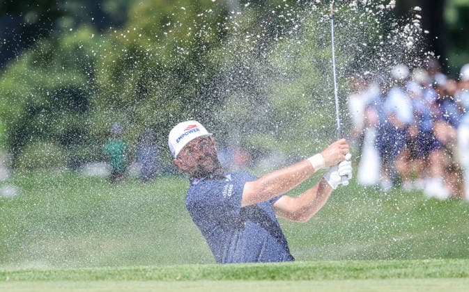 PGA, Golf Herren 2026: BMW Championship Aug 23 AUG 23, 2026: Cameron Young of the United States plays a shot from the bunker during the final round of the BMW Championship at Bellerive Country Club in St. Louis, Missouri. Roman Puno CSM (Credit Image: Â Roman Puno Cal Media) St. Louis Missouri United States EDITORIAL USE ONLY Copyright: xx ZUMA-20260823_zma_c04_058.jpg RomanxPunox csmphotothree514481