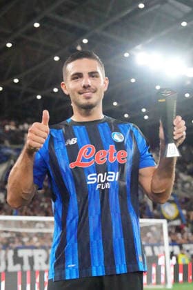 Atalanta s Nikola Krstovic Panini Player of the match during the Serie A soccer match between Atalanta and Sassuolo the New Balance Arena in Bergamo, north Italy - Sunday , August 23 , 2026. - Soccer  Copyright: xSpada LaPressex