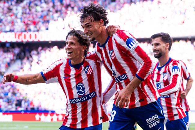 ESP: Atletico de Madrid v Villarreal CF La Liga EA Sports Marc Pubill of Atletico de Madrid celebrates his goal with Giuliano Simeone and Alejandro Baena during La Liga EA Sports match between Atletico de Madrid and Villarreal CF at Estadio Riyadh Air Metropolitano on August 23, 2026 in Madrid, Spain. Madrid Madrid Spain Football *** ESP Atlético de Madrid vs. Villarreal CF La Liga EA Sports Marc Pubill of Atlético de Madrid celebrates his goal with Giuliano Simeone and Alejandro Baena during the La Liga EA Sports match between Atlético de Madrid and Villarreal CF at Estadio Riyadh Air Metropolitano on August 23, 2026 in Madrid, Spain Madrid Madrid Spain Soccer Copyright: xAlejandroxMatiasx