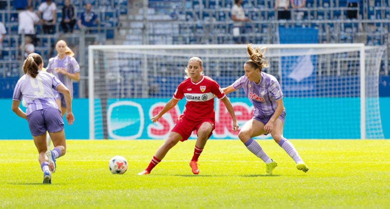 23.08.26 Frauen TSG 1899 Hoffenheim - VfB Stuttgart Deutschland, Stuttgart, 23.08.2026, Fussball, Frauen, Bundesliga, Saison 2026 2027, TSG 1899 Hoffenheim - VfB Stuttgart: Daphian Redzepi (VfB Stuttgart). *** August 23, 2026 Women s TSG 1899 Hoffenheim vs. VfB Stuttgart Germany, Stuttgart, August 23, 2026, Soccer, Women s, Bundesliga, 2026–2027 Season, TSG 1899 Hoffenheim vs. VfB Stuttgart, Daphian Redzepi, VfB Stuttgart