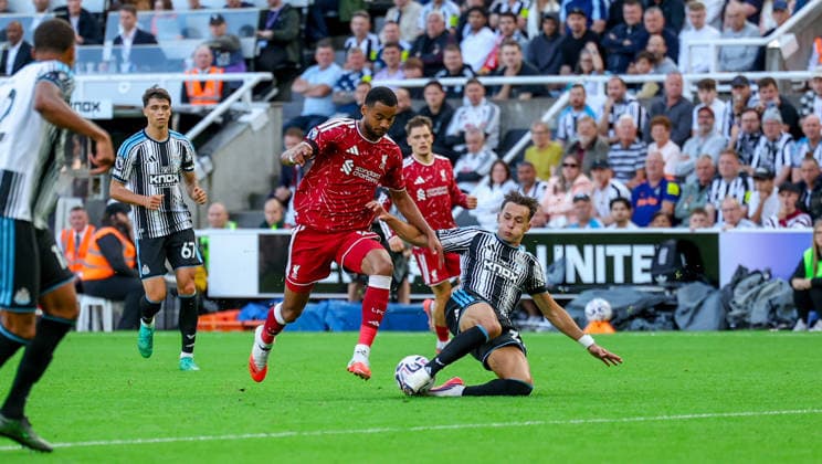 Newcastle United v Liverpool, Premier League Liverpool forward Cody Gakpo (18) during the Premier League match between Newcastle United and Liverpool at St. James s Park, Newcastle, UK on 23 August 2026. Editorial use only DataCo restrictions apply See www.football-dataco.com , Copyright: xSimonxDaviesx PSI-24722-0256