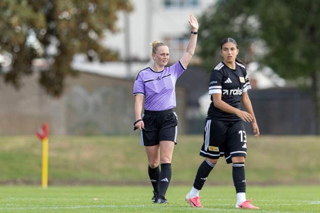 Regionalliga Nordost Frauen: 1. FFV Erfurt vs. 1. FC Union Berlin II; Erfurt; 23.08.2026 Savina Duderstadt (Schiedsrichterin) Regionalliga Nordost Frauen: 1. FFV Erfurt vs. 1. FC Union Berlin II; Sportforum Johannesplatz Erfurt; 23.08.2026 *** Northeast Regional League Women s Division 1: FFV Erfurt vs. 1 FC Union Berlin II, Erfurt, August 23, 2026; Savina Duderstadt, referee; Northeast Regional League Women s Division 1: FFV Erfurt vs. 1 FC Union Berlin II, Sportforum Johannesplatz, Erfurt, August 23, 2026 Copyright: xBEAUTIFULxSPORTS Duehringx