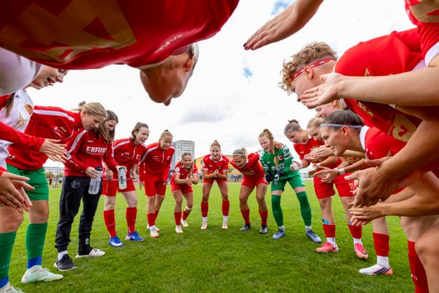 Regionalliga Nordost Frauen: 1. FFV Erfurt vs. 1. FC Union Berlin II; Erfurt; 23.08.2026 1. FFV Erfurt vor dem Spiel Regionalliga Nordost Frauen: 1. FFV Erfurt vs. 1. FC Union Berlin II; Sportforum Johannesplatz Erfurt; 23.08.2026 *** Northeast Regional League Women s Division 1: FFV Erfurt vs. 1 FC Union Berlin II, Erfurt, August 23, 2026. FFV Erfurt before the game. Northeast Regional League Women s Division 1: FFV Erfurt vs. 1 FC Union Berlin II, Sportforum Johannesplatz, Erfurt, August 23, 2026 Copyright: xBEAUTIFULxSPORTS Duehringx
