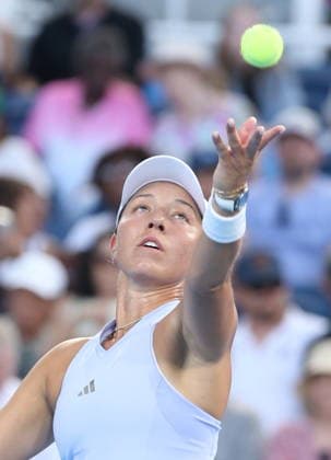 Cincinatti Open tennis tournament Jessica Pegula of the USA in action against Coco Gauff of the USA during the women s singles final of the Cincinnati Open tennis tournament in Cincinnati, Ohio, USA, 23 August 2026. CINCINNATI OHIO UNITED STATES  Copyright: xMARKxLYONSx