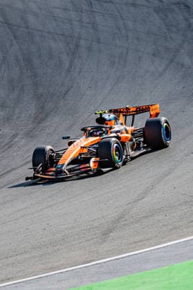 FIA Formula 1 World Championship, WM, Weltmeisterschaft Dutch Grand Prix 2026 Zandvoort, 20.08.2026, Das Rennen, Grosser Preis Lando Norris *** FIA Formula 1 World Championship, 2026 Dutch Grand Prix at Zandvoort, August 20, 2026, The Race, Lando Norris Grand Prix Copyright: xBahhoxKarax