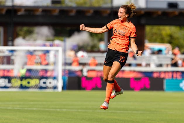 SAN JOSE, CA - AUGUST 23: Cristiana Girelli 10 of Bay FC celebrates the game winning goal in the last few minutes of a NWSL match against the Houston Dash on August 23, 2026 at PayPal Park in San Jose, CA. (Photo by Matthew Huang Icon Sportswire) SOCCER: AUG 23 NWSL Bay FC vs Houston Dash EDITORIAL USE ONLY Icon260823017