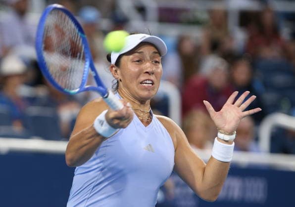 Cincinatti Open tennis tournament Jessica Pegula of the USA in action against Coco Gauff of the USA during the women s singles final of the Cincinnati Open tennis tournament in Cincinnati, Ohio, USA, 23 August 2026. CINCINNATI OHIO UNITED STATES  Copyright: xMARKxLYONSx