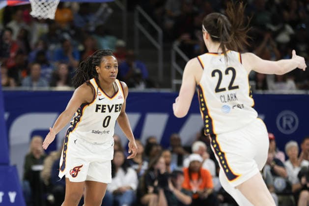 CHICAGO, USA - August 23: Kelsey Mitchell (0 Indiana Fever) and Caitlin Clark (22 Indiana Fever) high-five during the WNBA, Basketball Damen, USA game between the Chicago Sky and Indiana Fever at Wintrust Arena on Saturday, August 8 in Chicago, USA  Copyright: xShainaxBenhiyoun SPPx Sportspressphoto_SPR214762