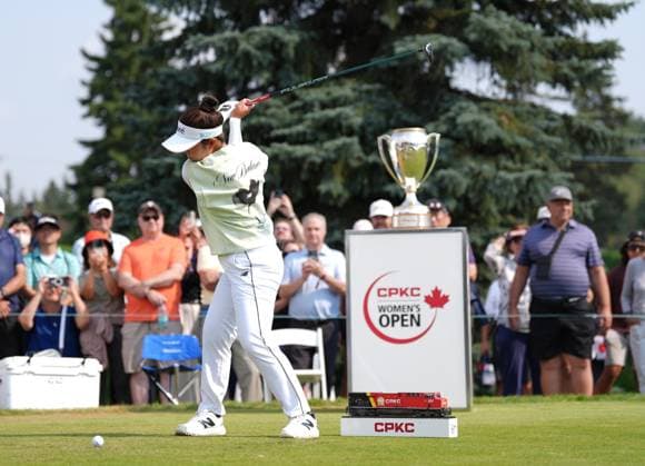 Golf: CPKC Women s Open Miyu Yamashita of Japan hits off the first tee during the final round of the CPKC Women s Open golf tournament at Royal Mayfair Golf Club in Edmonton, Canada, on Aug. 23, 2026.  A14AA0005626508P