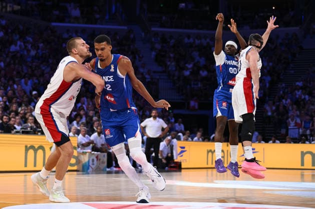 Victor Wembanyama and Nikola Jokic during the 2027 World Cup warm-up match between France and Serbia at the CO™MET Arena in OrlÃ ans on 23 August 2026. - 23 08 2026 - France France OrlÃ ans -  JulienxMattiax xLexPictorium LePictorium_0339390