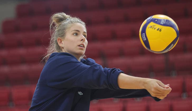Stuttgart , DEKRA 1. Bundesliga Frauen Volleyball Trainingsauftakt Allianz MTV Stuttgart , Pia Kästner *** Stuttgart, DEKRA 1 Bundesliga Women s Volleyball: Start of Training for Allianz MTV Stuttgart, Pia Kästner