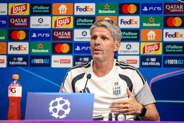 SOCCER - UEFA CL, LASK vs Celtic LINZ,AUSTRIA,24.AUG.26 - SOCCER - UEFA Champions League, play-off, Linzer ASK vs Celtic Glasgow, preview, press conference, PK, Pressekonferenz LASK. Image shows head coach Dietmar Kuehbauer (LASK).  GEPAxpictures xManuelxBinder