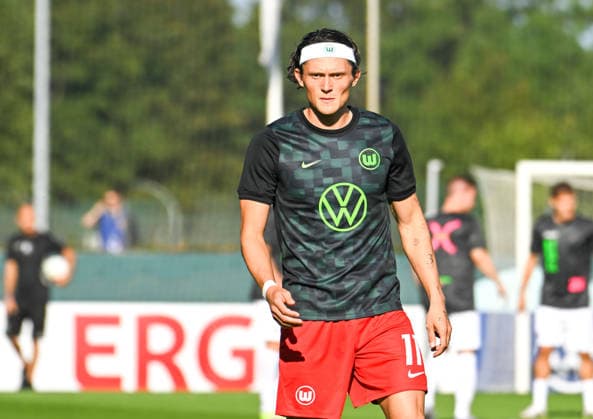 24.08.2026, xlakx, Fussball DFB Pokal 1.Runde, VSG Altglienicke - VfL Wolfsburg v.l. Fabian Reese (VfL Wolfsburg, 11) (DFL DFB REGULATIONS PROHIBIT ANY USE OF PHOTOGRAPHS as IMAGE SEQUENCES and or QUASI-VIDEO) Berlin *** August 24, 2026, xlakx, Soccer DFB Cup 1st Round, VSG Altglienicke vs. VfL Wolfsburg, Fabian Reese (VfL Wolfsburg), 11 DFL DFB REGULATIONS PROHIBIT ANY USE OF PHOTOGRAPHS as IMAGE SEQUENCES and or QUASI-VIDEO Berlin