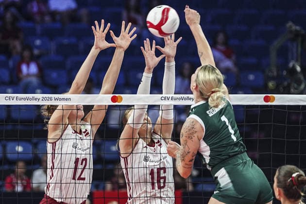 Poland v Latvia - CEV EuroVolley 2026 ???????ISTANBUL, TURKIYE - AUGUST 24: Poland player Julia Szczurowska (1) competes with Latvia s Anija Jurdza (16) during the CEV EuroVolley 2026 Women Group A match between Poland and Latvia at Sinan Erdem Sports Hall, on August 24, 2026 in Istanbul, Turkiye. Agit Erdi Ulukaya Anadolu Istanbul Turkey. Editorial use only. Please get in touch for any other usage.  Copyright: x2026xAnadoluxAgitxErdixUlukayax
