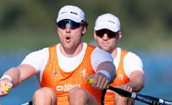 AMSTERDAM - Simon van Dorp and Melvin Twellaar in action during the heats for the men s double sculls at the World Rowing Championships on the Bosbaan in the Amsterdam Forest. IRIS VAN DEN BROEK ANP xVIxANPxSportx xxANPxIVx 566200449 originalFilename: 566200449.jpg