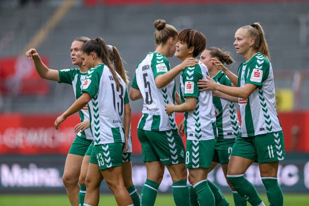 GER, Mainz, FSV Mainz 05 vs Werder Bremen, Google Pixel Frauen Bundesliga, Fussball, DFB, Spielzeit 2026 2027, Bruchwegstadion, 1. Spieltag im Bild v.l.: Mei Shimada (SV Werder Bremen Frauen 8) erzielt den Treffer zum 0:1 für Bremen, Tor, Jubel und Freude, Emotionen mit Isabella Jaron (SV Werder Bremen Frauen 11) DFB DFL REGULATIONS PROHIBIT ANY USE OF PHOTOGRAPHS AS IMAGE SEQUENCES AND OR QUASI-VIDEO, 24.08.2026 *** GER, Mainz, FSV Mainz 05 vs. Werder Bremen, Google Pixel Women s Bundesliga, Soccer, DFB, 2026–2027 Season, Bruchwegstadion, Matchday 1 in pictures: from left, Mei Shimada of SV Werder Bremen Women’s Team 8 scores the goal to make it 0–1 for Bremen, Goal, Celebration and joy, emotions with Isabella Jaron, SV Werder Bremen Women 11. DFB and DFL regulations prohibit any use of photographs as image sequences and or quasi-video. August 24, 2026 Copyright: HMBxMedia HendrikxHamelau