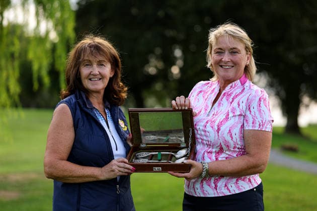 REPRO FREE *PRESS RELEASE NO REPRODUCTION FEE* EDITORIAL USE ONLY Australian Spoons All-Ireland Final, Longford Golf Club, Longford 24 8 2026 Australian Spoons All-Ireland Winners Audrey O™Hagan and Carmel Quinn Audrey O™Hagan and Carmel Quinn 24 8 2026  Copyright: xx BB3_8927