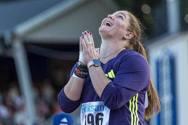 260824 Sarah Mitton, Kanada jublar efter damernas kula under friidrottstävlingen Folksam Grand Prix den 24 augusti 2026 i Göteborg. *** August 24, 2026: Sarah Mitton of Canada celebrates after the women’s shot put event at the Folksam Grand Prix track and field meet on August 24, 2026, in Gothenburg  Copyright: MICHAELxERICHSEN BB260824MI017